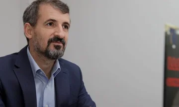 Paralajmërimi i diplomates amerikane, Miftaraj: Amerika po na thotë, a me neve a me Rusinë