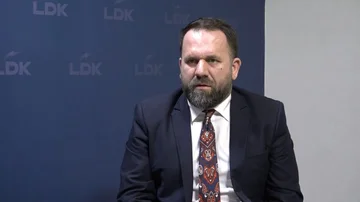 Pse Kosova nuk duhet t’i thotë JO, gazit amerikan?-Tregon Berat Rukiqi