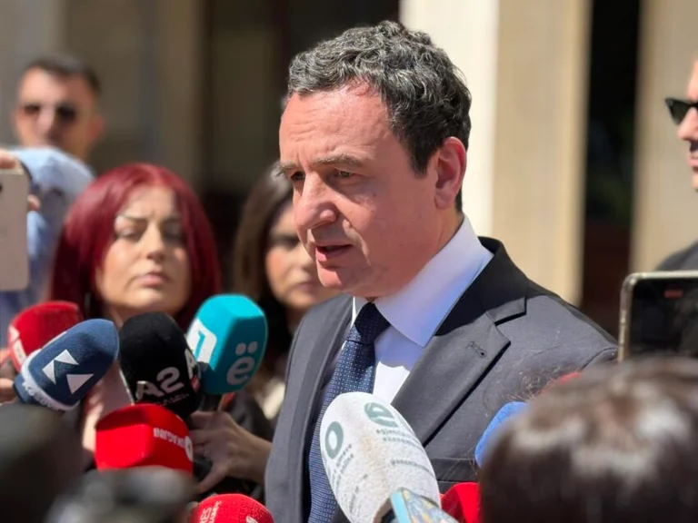 A është i gatshëm që postin e Presidentit t’ia japë PDK`së, Ja si përgjigjet Kurti