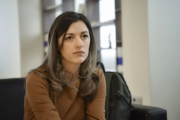 Haxhiu: S’po kundërshtohemi unë dhe Glauku, por PDK është e parëndësishme për VV-në.