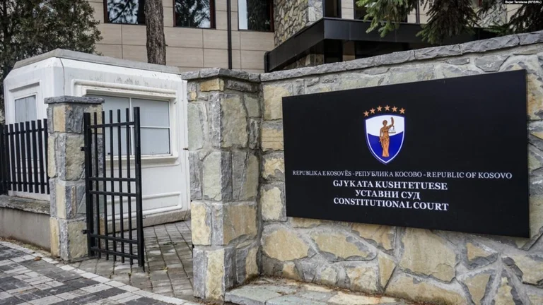 Gjykata Kushtetuese miraton masën e përkohshme të kërkuar nga Lista Serbe