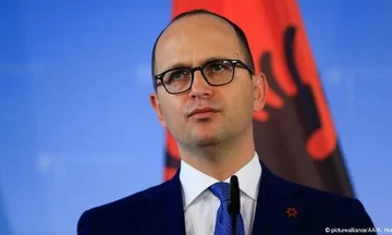 Bushati i reagon ministres serbe: Gjuhë e rrezikshme, në Evropë nuk ka vend kjo retorikë