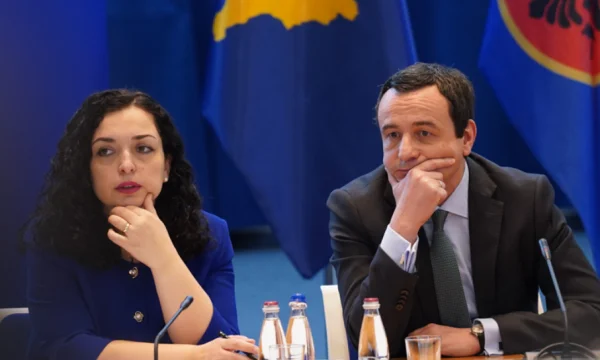 Osmani mes “dy zjarresh” për çështjen e Kuvendit: T’ia mbaj “zhagun” Kurtit apo ta respektoj Kushtetutën