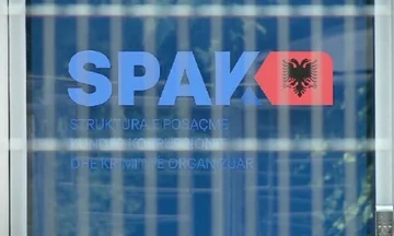 Sekuestrohen 209 llogari bankare, 121 pasuri të paluajtshme dhe dhjetëra automjete luksoze – SPAK godet grupin e trafikantëve