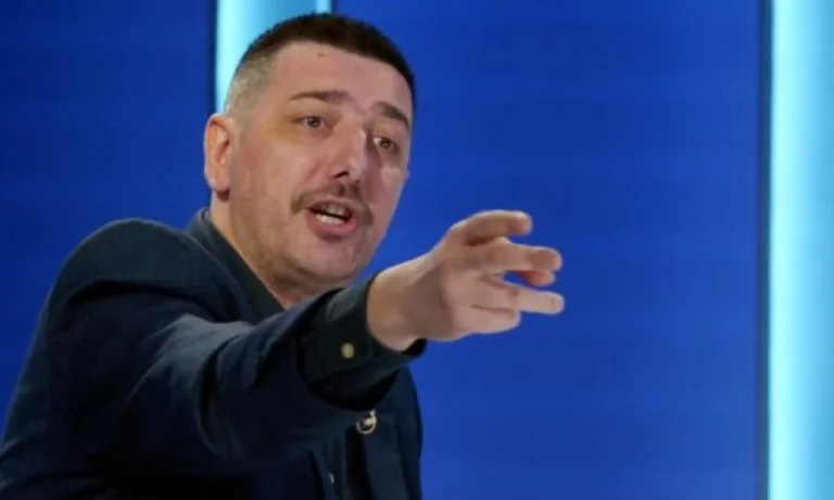 Valon Syla: Albin Kurti është një idiot diplomatik e degjenerik politik