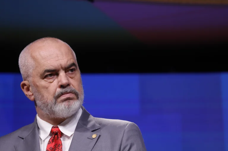 Rama: Kosova duhet ta harrojë Serbinë, lë të merret Evropa me të