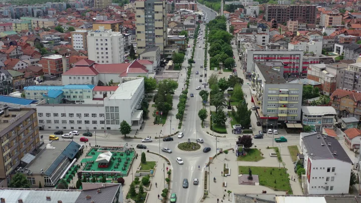 Dy persona të vrarë e dy të plagosur në Gjilan- i dyshuari në arrati
