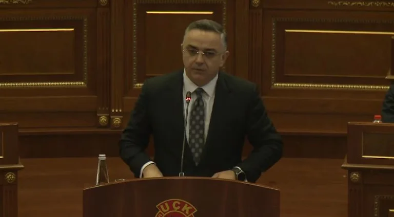 Besnik Tahiri: Nëse nuk kalon asnjë amandament i AAK’së, leximet e buxhetit kanë qenë mashtrim optik