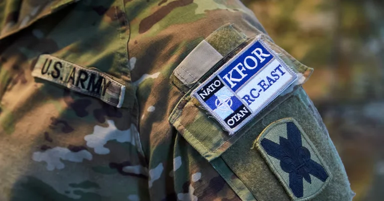 SHBA presion NATO-s për reduktimin e misioneve – A do të preken trupat në Kosovë?