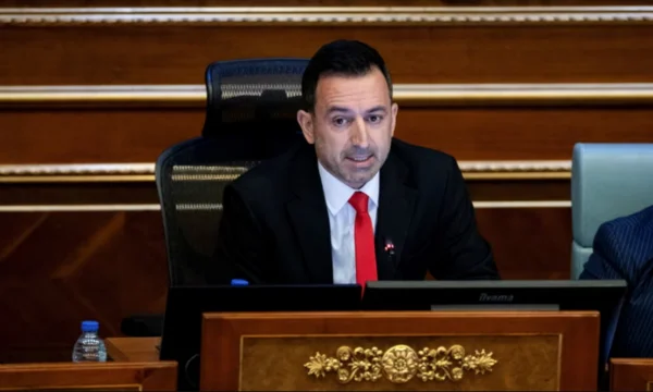 Vendimi i Gjykatës – Kushtetuesja nuk e njeh Dimal Bashën si kryetar të Kuvendit