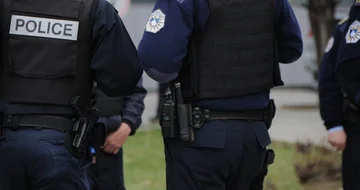 Dyshohet për vjedhje të 200 eurove, arrestohet 27-vjeçari në Suharekë