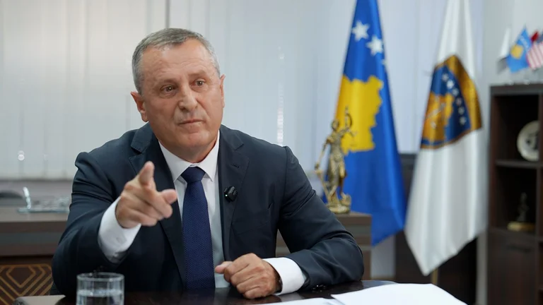 Nga fletarresti për Radoiçiqin, e deri te sulmet nga Kurti e Osmani: Krejt çka tha kryeprokurori i Speciales, Blerim Isufaj