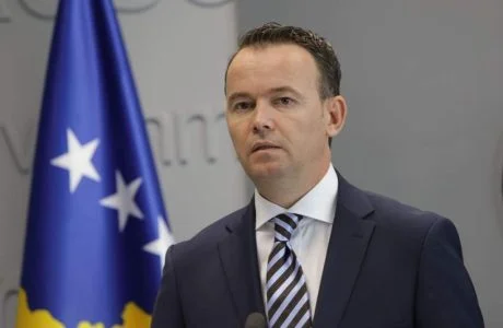 Pas disa orësh, përfundon intervistimi i Faton Pecit në Prokurorinë Speciale