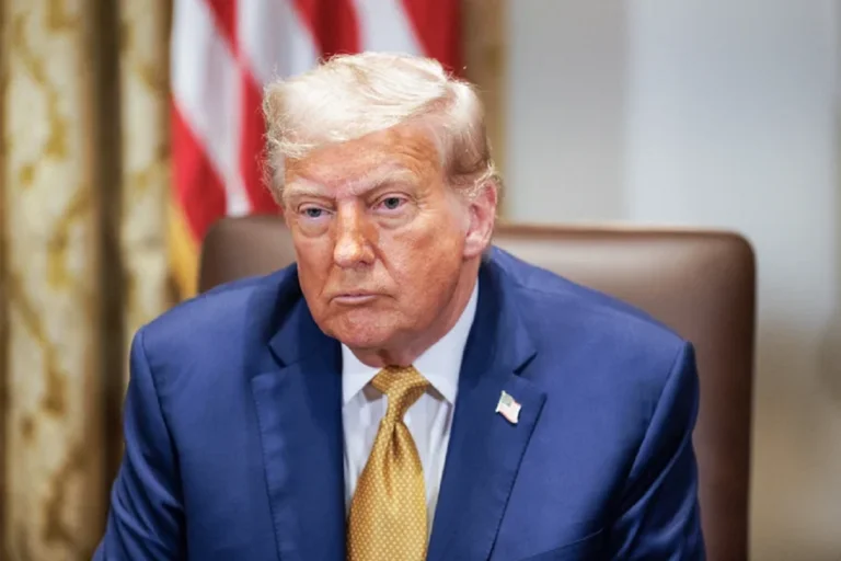 Trump: Hapësira ajrore e Venezuelës duhet të konsiderohet e mbyllur