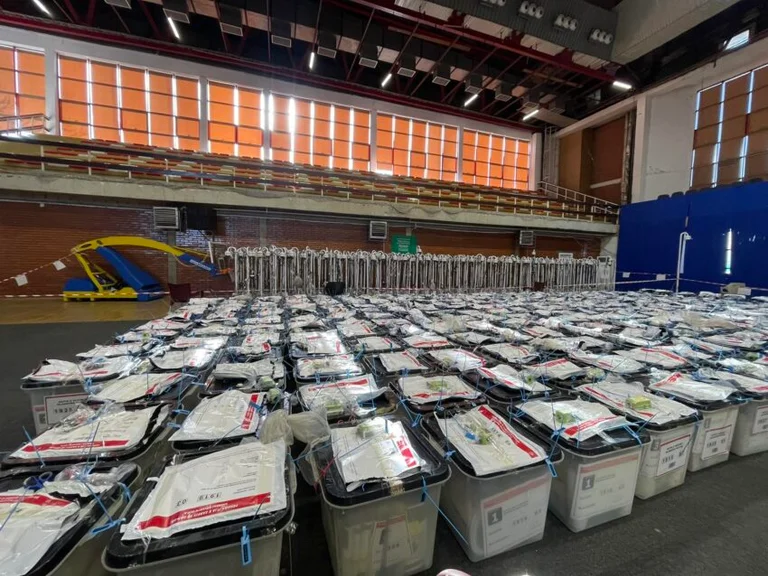Përfundon procesi i numërimit të votave, KQZ gati të shpallë rezultatet përfundimtare