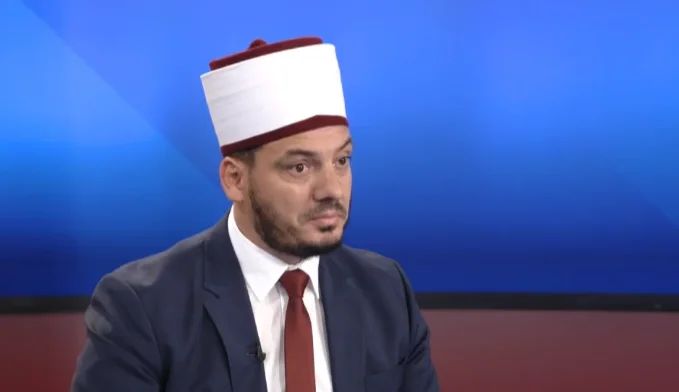Paparaci: Hoxha Behar Mjekiqi rrahu gruan e dytë, policia dyshohet që manipuloi prokurorin për mbylljen e rastit