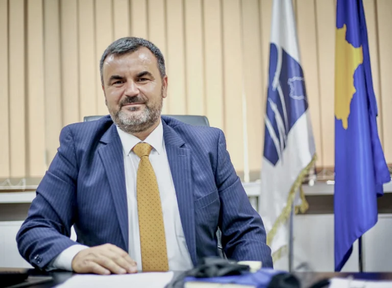 Avokati i popullit shpalos detaje nga takimi me Trendafiloven – Tregon pse nuk shkoi për vizitë në Hagë në prill