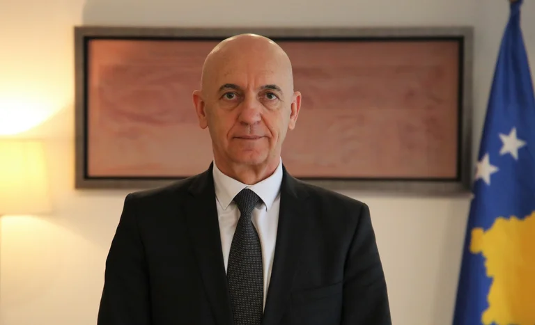 Prokuroria Speciale konfirmon se U.D. i Kryeprokurorit Besim Kelmendi po intervistohet si dëshmitar për Masakrën e Reçakut