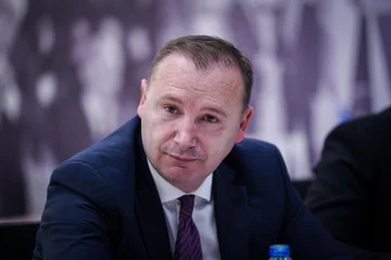 Pro apo kundër shkarkimit të Abdixhikut? - Deklarohet Armend Zemaj para mbledhjes së LDK-së