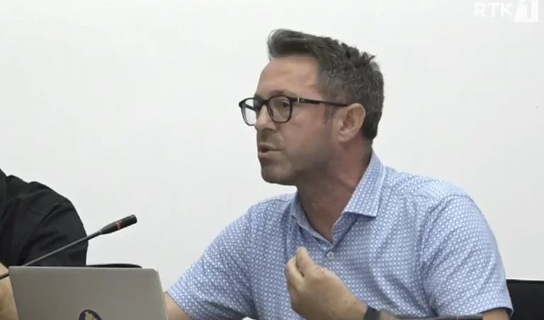“Një paralajmërim po ua jep të gjithëve, edhe zonjës Myfera”: A ndikoi kërcënimi nga Alban Krasniqi që anëtarja turke mbështeti propozimet e MPJD-së?
