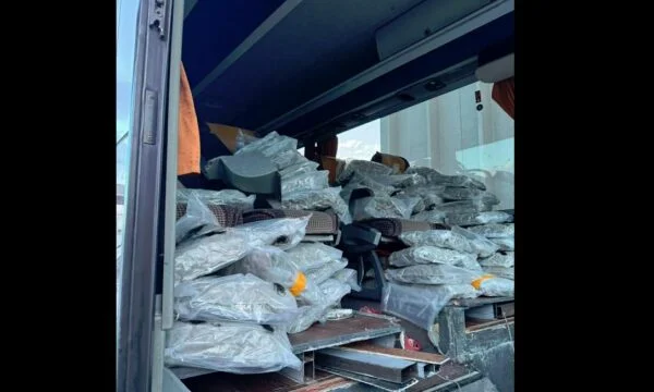 Detaje të reja/ Dogana e Kosovës: Në autobusin ku u gjet droga, nuk pati pasagjerë