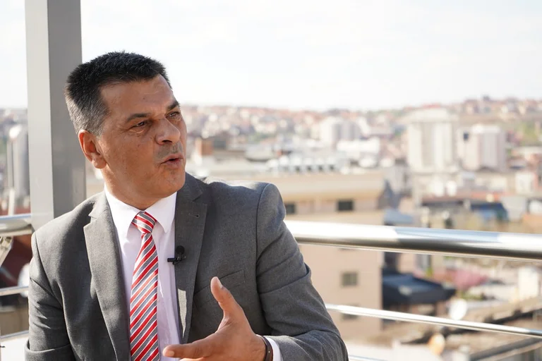 Kryeziu: Po përdor shtetin si mjet elektoral vetëm tre ditë para zgjedhjeve