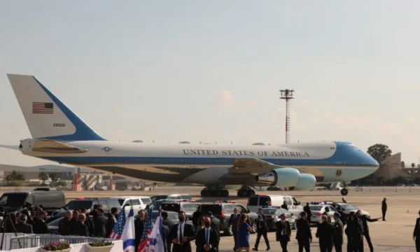 Trump arrin në Izrael