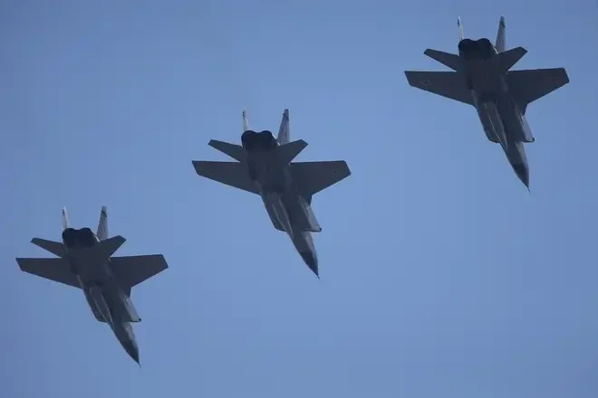 Estonia thotë se aeroplanët luftarakë rusë shkelën hapësirën e saj ajrore
