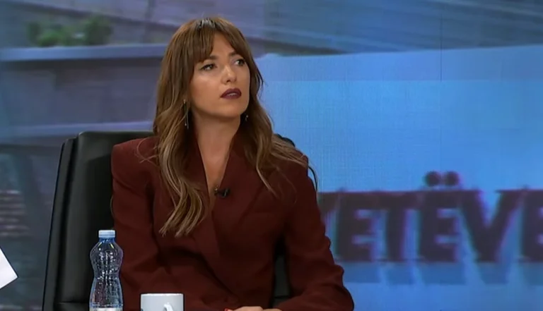 Haxhiu me hamendësime: Opozita nuk guxon me fol se Lista Serbe po i shantazhon