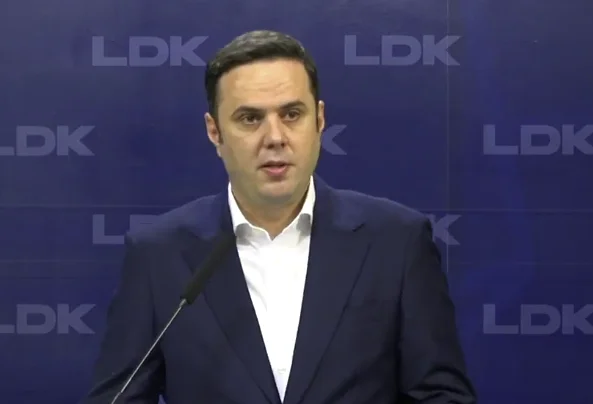 LAJMI I FUNDIT: LDK-ja propozon qeveri të transicionit deri në zgjedhjen e Presidentit
