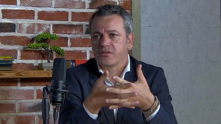 Arben Gashi: Ka koalicion mes PDK-së dhe LVV-së