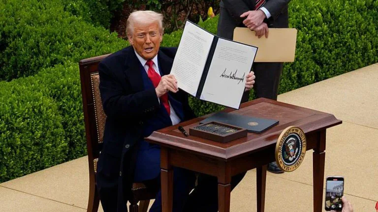 Trump vendos tarifa prej 25 për qind ndaj Koresë së Jugut dhe Japonisë