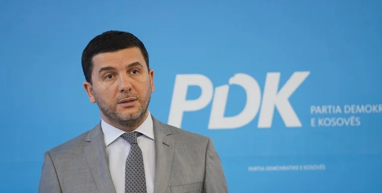 A do të kandidojë Memli Krasniqi për kryeministër në zgjedhjet e ardhshme?- Ja si përgjigjet ai| VIDEO