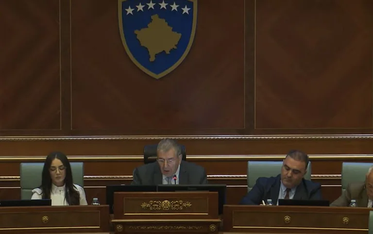 Dy minuta seancë, dështon edhe përpjekja e 39-të për zgjedhjen e kryetarit të Kuvendit