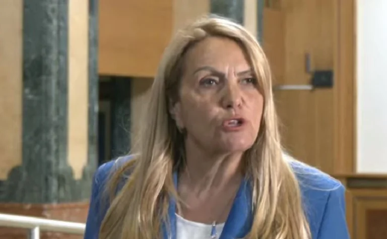 Kadrijaj kërkon nga VV-ja votim të hapur: Gjykata i dha të drejtë lëndës së AAK-së