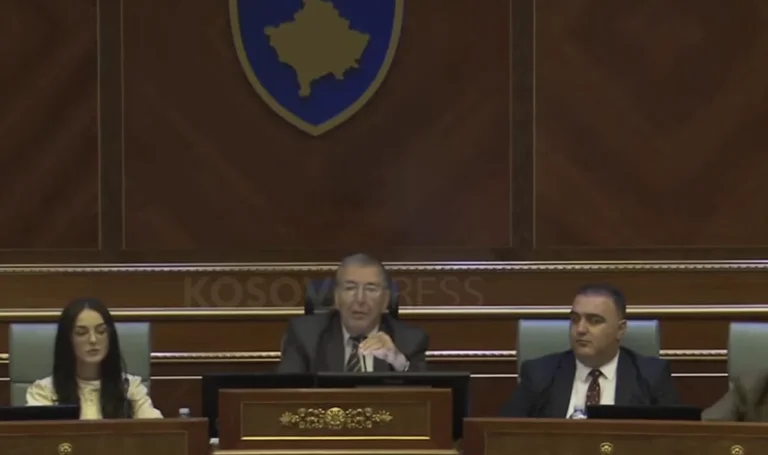 Ngërçi në Kuvend: Nis seanca e 36-të