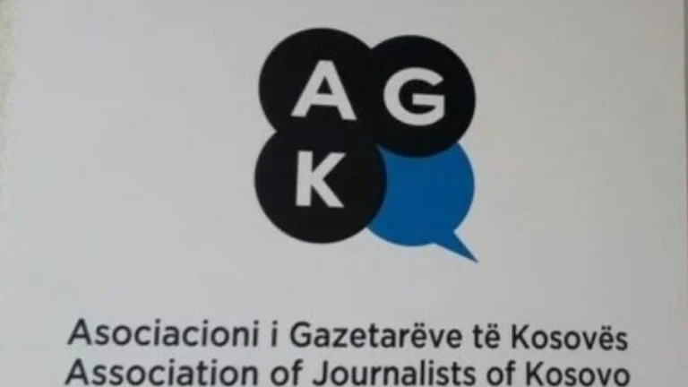 AGK dënon sulmin e Dejona Mihalit ndaj gazetarit Adriatik Kelmendit