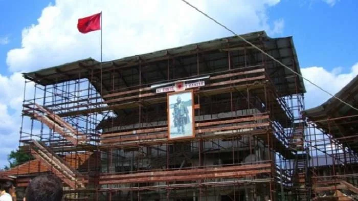 Mirret vendimi për hartimin e planit hapësinor për kompleksin memorial “Adem Jashari”, në Prekaz
