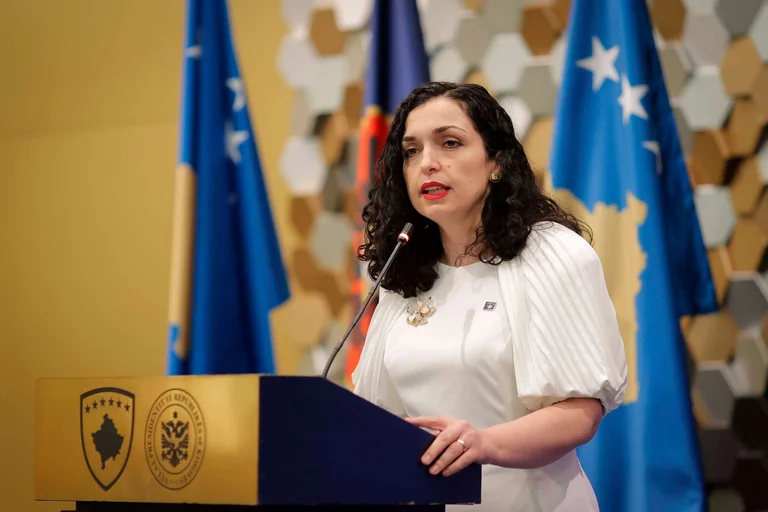 Që tre ditë sulme ndaj mediave, nga Presidenca asnjë reagim