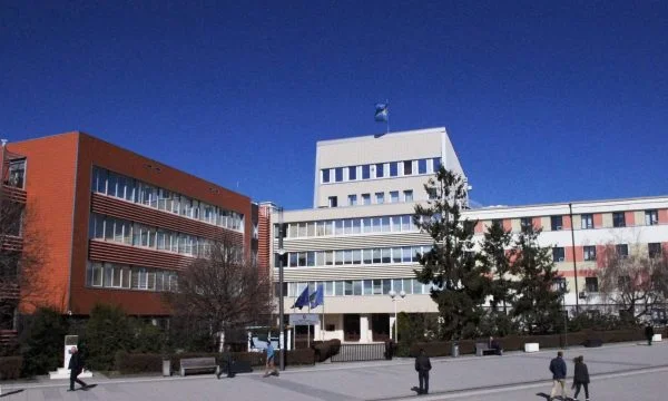 PSD zhvillon sot aksion në oborrin e Kuvendit
