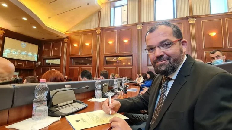 Ndalohet në Serbi ish-deputeti i VV’së, Gramos Agusholli