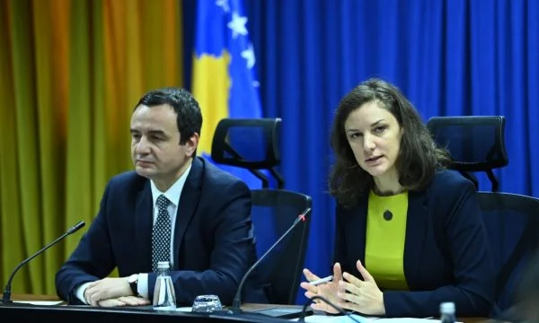 Rizvanolli: I propozuam ZRrE-së që rritja e rrymës të jetë më e butë