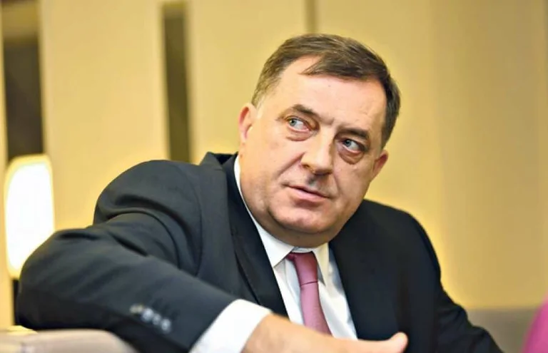 Dodik: Do ta shpallim pavarësinë, kush dreqin është ambasadori amerikan?
