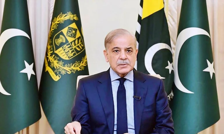 Kryeministri pakistanez: Pakistani di si të merret me armikun, do t’ia japim përgjigjen