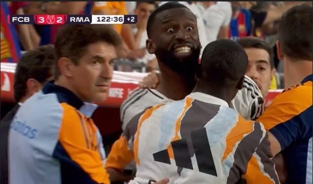 Rudiger rrezikon dënimin prej 4 deri në 12 ndeshje