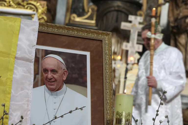 Mjeku i Vatikanit: Papa vdiq nga një goditje në tru
