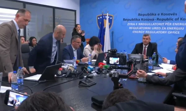 ZRrE nuk tregon, raportohet se çmimi i rrymës pritet të rritet deri në 16 për qind