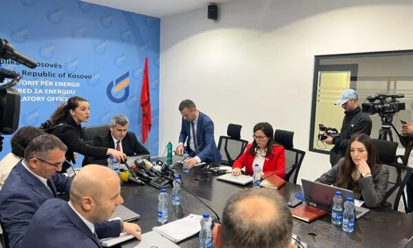 Nis mbledhja e ZRRE-së ku pritet të merret vendimi për rritje të çmimit të rrymës