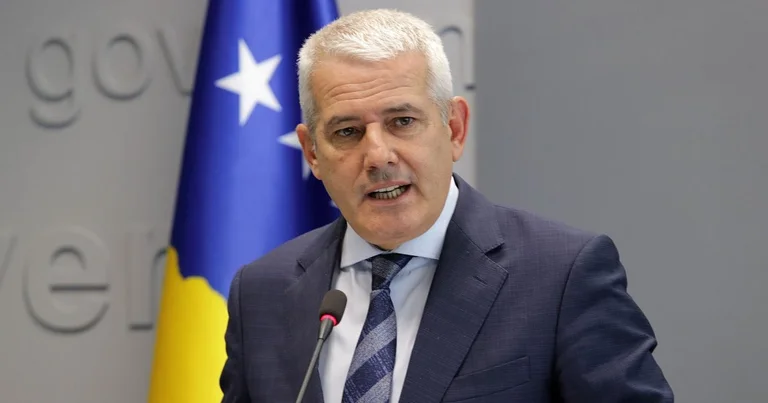 Huqja e madhe e Sveçles | Prokuroria liron dy nga ‘pelegrinët’ serbë: S’ka asnjë fakt