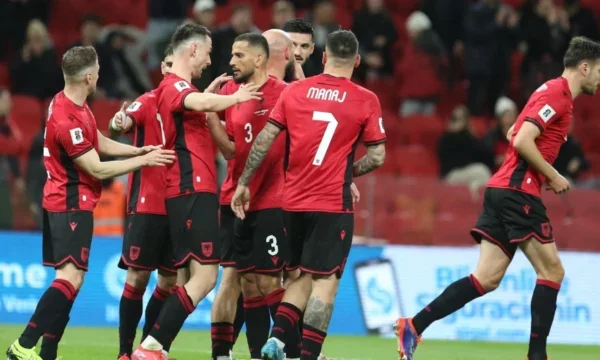 Tre gola për tri pikë, feston Shqipëria